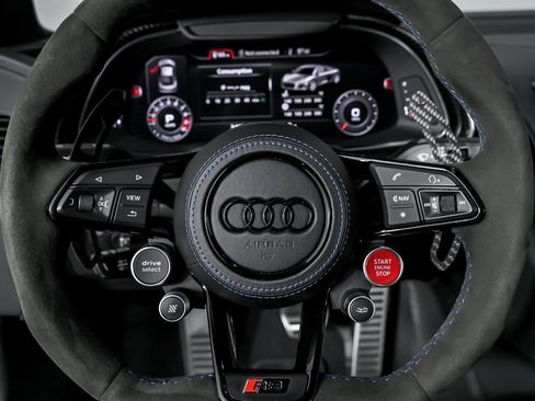 Used 2022 Audi R8 V10 performance image 33