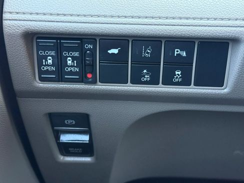 Used 2020 Honda Odyssey Elite image 49