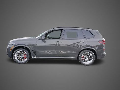 New 2026 BMW X5 M60i image 2