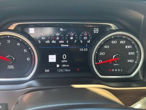 Used 2022 Chevrolet Silverado 1500 LTZ w/ Technology Package AWD/4WD image 15
