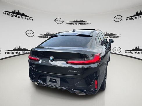 Used 2023 BMW X4 xDrive30i w/ Premium Essential Package AWD/4WD image 6