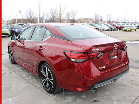 Certified 2022 Nissan Sentra SR image 5