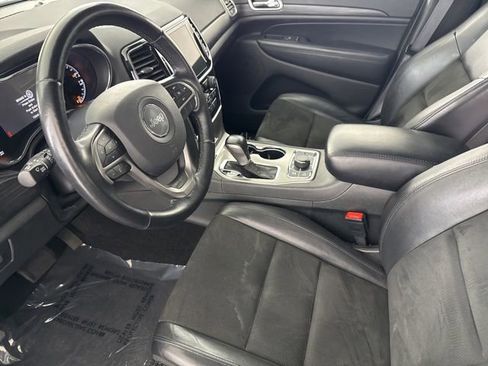 Used 2022 Jeep Grand Cherokee Laredo X AWD/4WD image 24