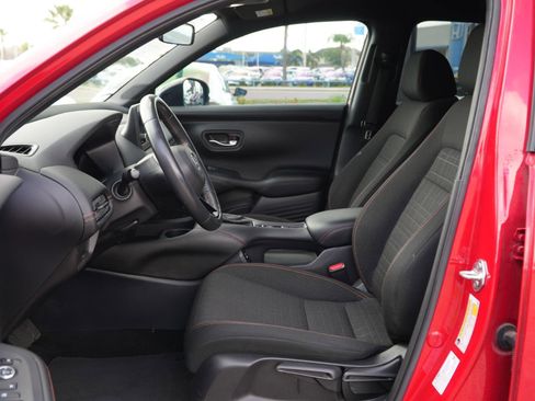 Used 2024 Honda HR-V Sport image 13