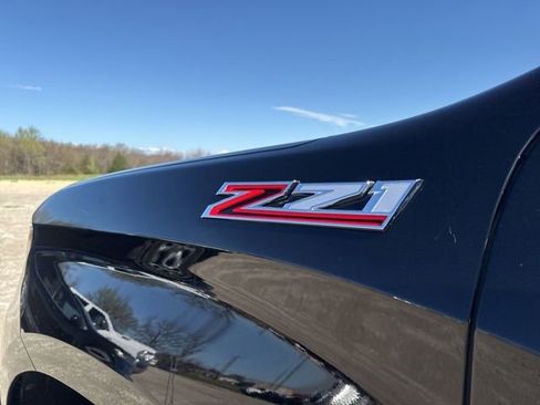 Used 2022 Chevrolet Silverado 1500 LT image 10