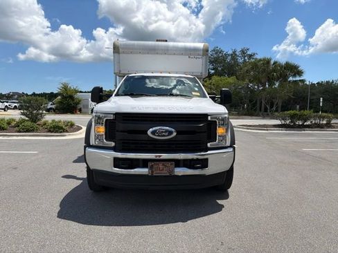 Used 2019 Ford F450 XL w/ XL Value Package AWD/4WD image 3