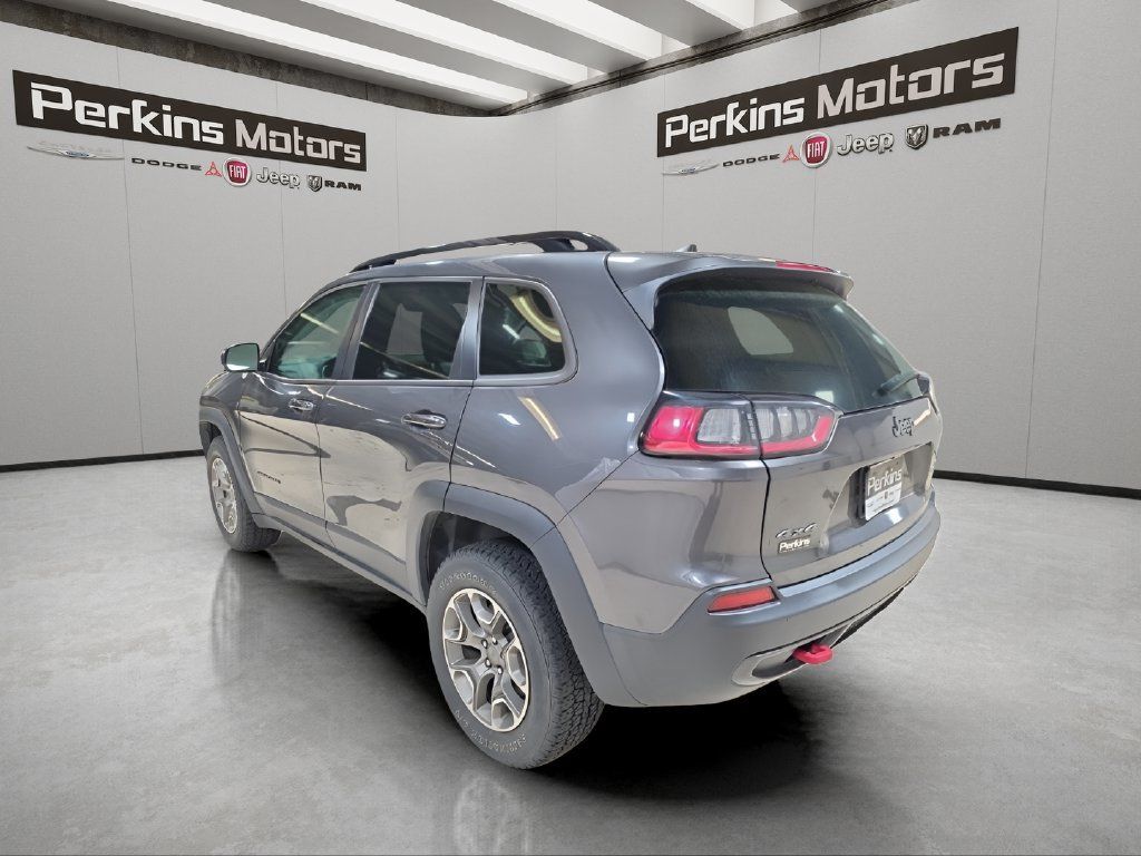 Used 2022 Jeep Cherokee Trailhawk w/ Premium Leather Package AWD/4WD image 3