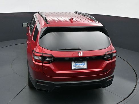 Used 2026 Honda Pilot Sport image 16