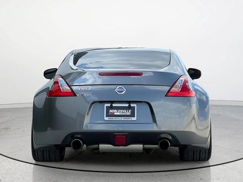 Used 2020 Nissan 370Z Coupe RWD image 5