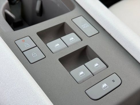 Used 2023 Hyundai Ioniq 6 SEL w/ Cargo Package image 18