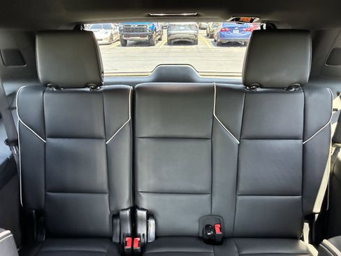 Used 2023 Cadillac Escalade Sport AWD/4WD image 20