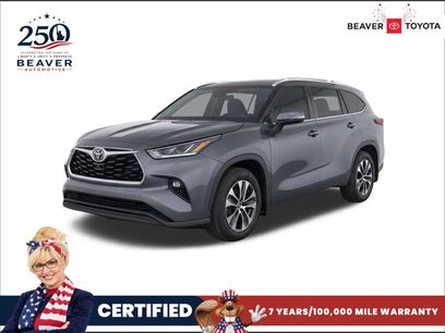 Used 2023 Toyota Highlander XLE