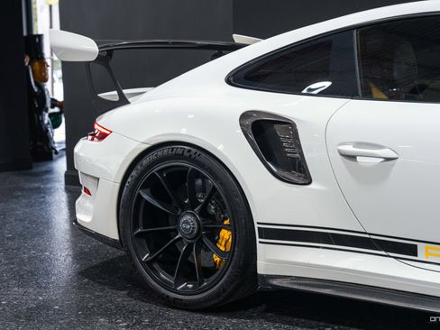 Used 2019 Porsche 911 GT3 RS image 15