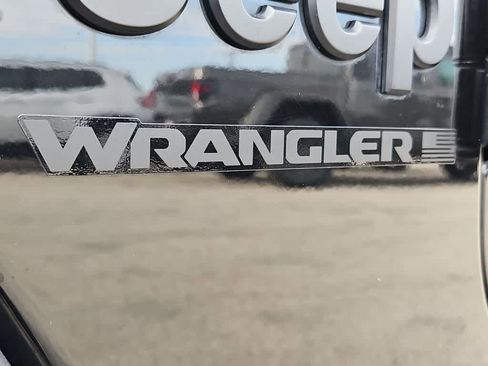 Used 2024 Jeep Wrangler Sport S image 13