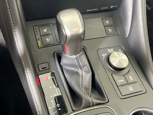 Used 2022 Lexus RC 300 F Sport image 16