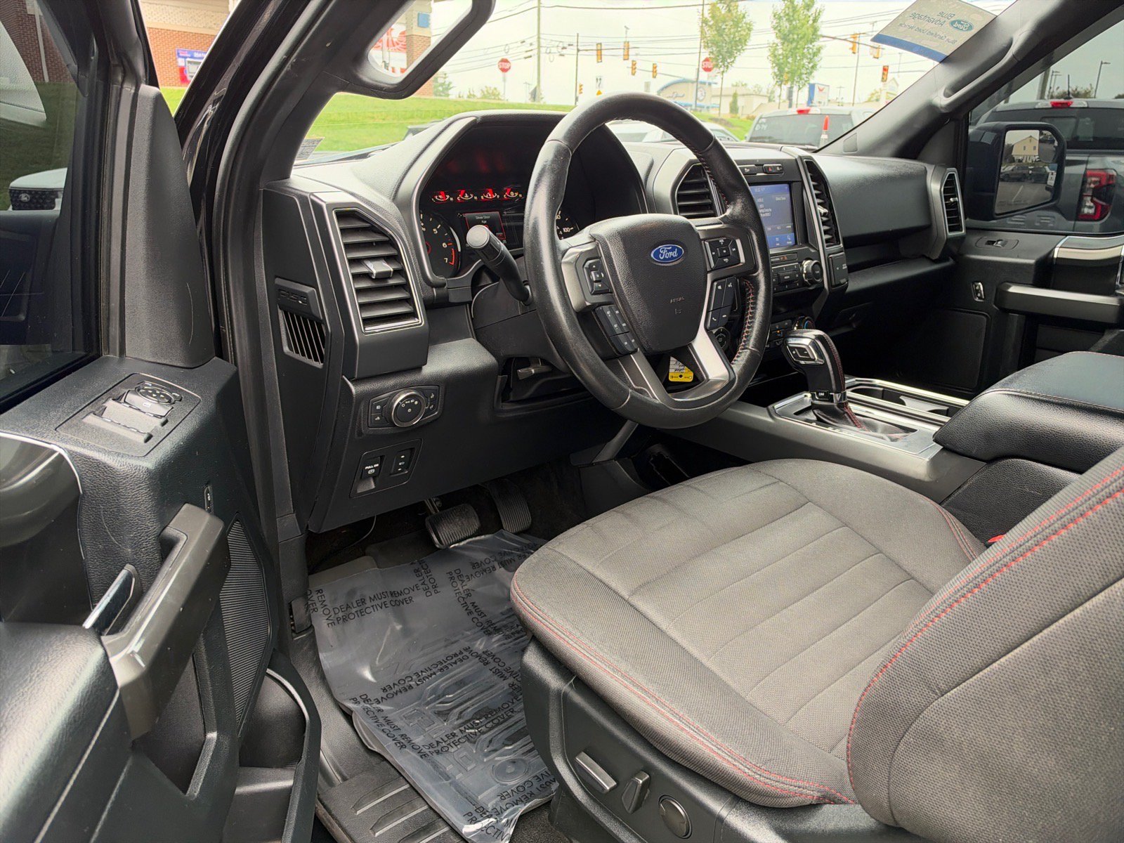 Used 2020 Ford F150 XLT w/ Equipment Group 302A Luxury AWD/4WD image 5