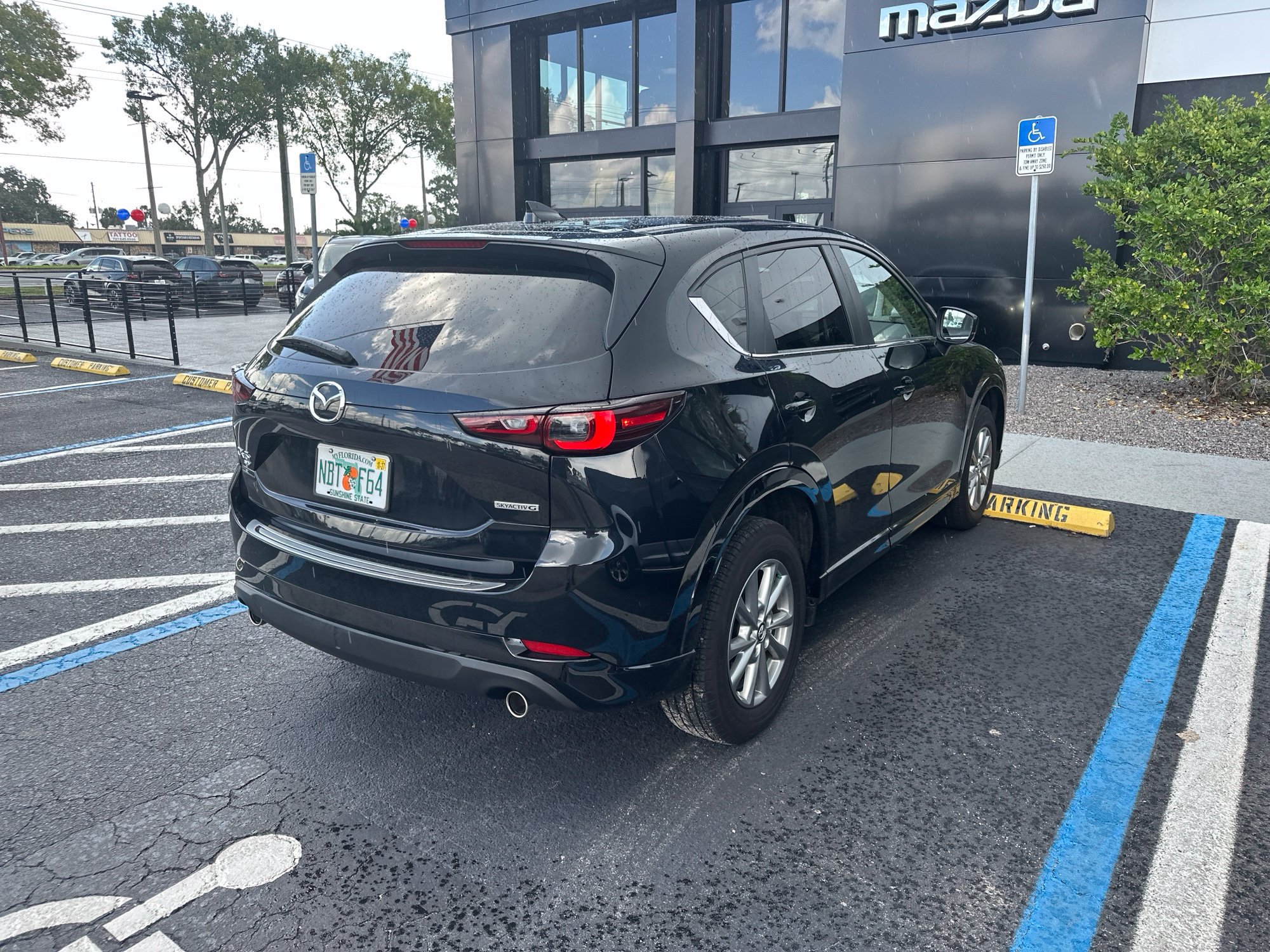 Certified 2024 MAZDA CX-5 AWD 2.5 S w/ Preferred Package image 3