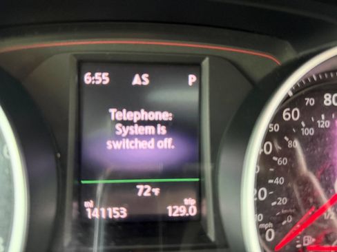 Used 2015 Volkswagen GTI SE w/ Lighting Package (SEL) image 14