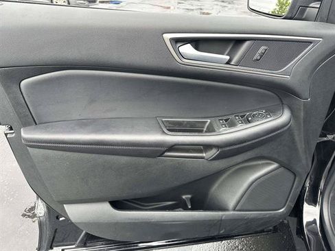 Used 2023 Ford Edge SEL w/ Convenience Package AWD/4WD image 9