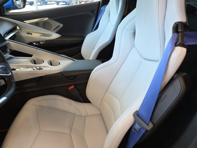 Used 2026 Chevrolet Corvette Z06 RWD image 2