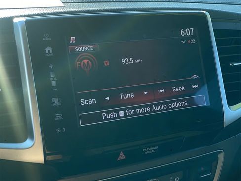 Used 2020 Honda Ridgeline Sport image 25