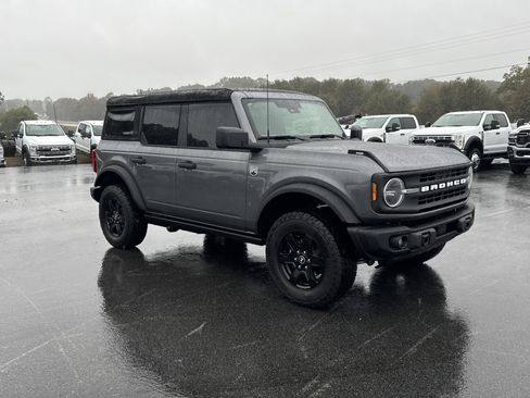 New 2025 Ford Bronco Big Bend w/ Black Diamond Package image 4