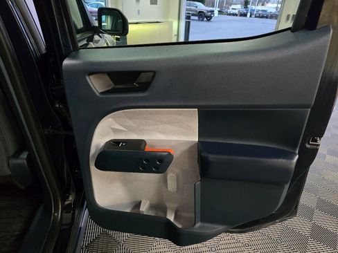 Used 2023 Ford Maverick XLT image 37