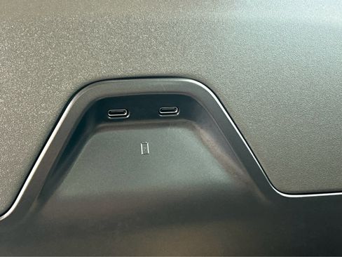 Used 2024 Lincoln Nautilus Reserve image 15