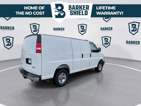New 2026 GMC Savana 2500 w/ Driver Convenience Package RWD image 9