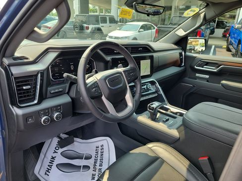 Used 2026 GMC Sierra 1500 Denali AWD/4WD image 17