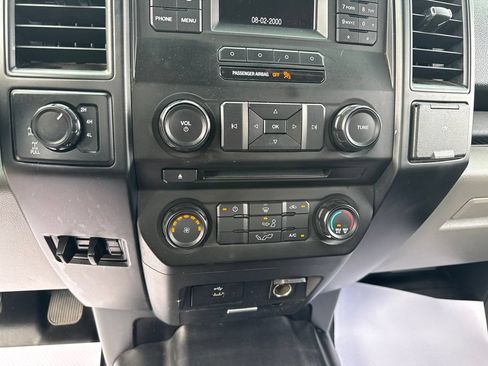 Used 2016 Ford F150 XL w/ Equipment Group 101A Mid AWD/4WD image 32
