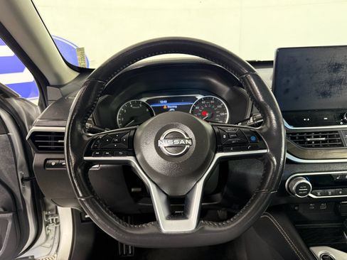 Used 2023 Nissan Altima 2.5 SL image 25