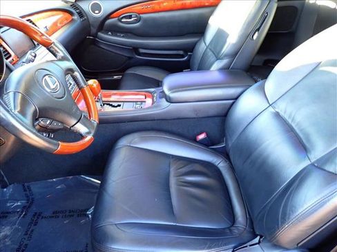 Used 2005 Lexus SC 430 Convertible image 9