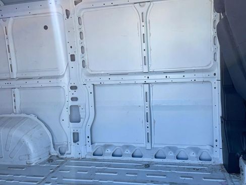 Used 2025 RAM ProMaster 2500 w/ Convenience Group FWD image 35