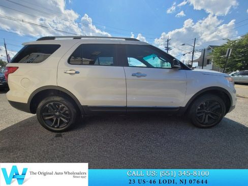 Used 2014 Ford Explorer XLT AWD/4WD image 7