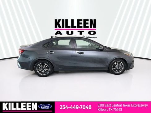 Used 2023 Kia Forte LXS w/ LXS Technology Package FWD image 10