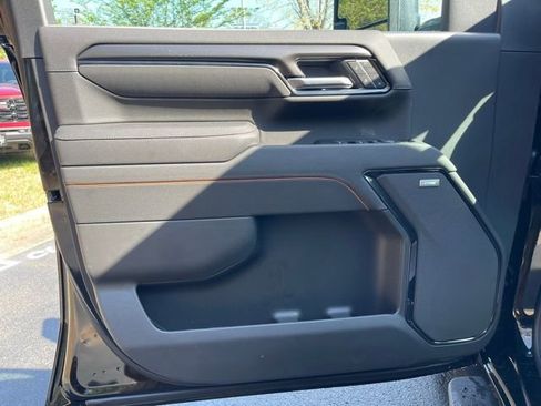 New 2026 GMC Sierra 2500 AT4 w/ AT4 Premium Plus Package image 16