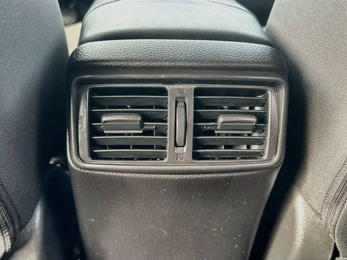 Used 2021 Nissan Rogue Sport S FWD image 23