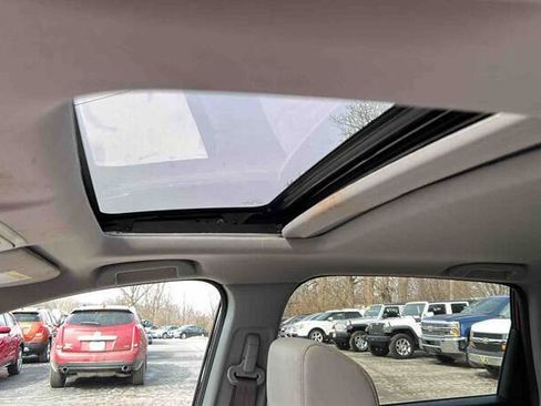 Used 2018 Honda CR-V Touring image 26