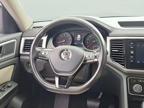 Used 2018 Volkswagen Atlas SEL FWD image 14