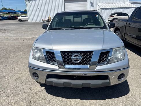 Used 2009 Nissan Frontier SE w/ Power Pkg RWD image 2