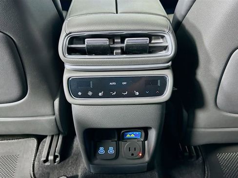 New 2026 Genesis GV80 3.5T Advanced image 18