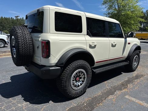 New 2026 Ford Bronco Outer Banks AWD/4WD image 7