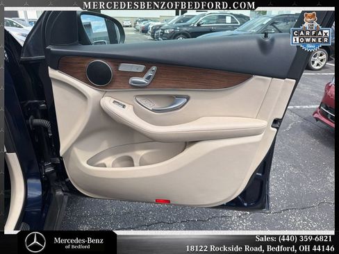 Used 2022 Mercedes-Benz GLC 300 4MATIC image 27