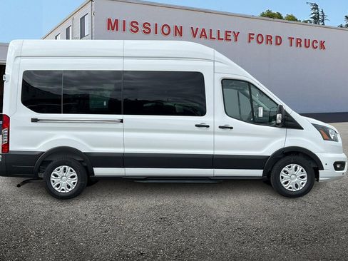 New 2025 Ford Transit 350 XLT image 3