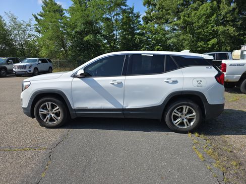 Used 2018 GMC Terrain SLE AWD/4WD image 6