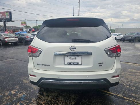 Used 2014 Nissan Pathfinder SL AWD/4WD image 6