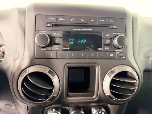 Used 2016 Jeep Wrangler Sport w/ Quick Order Package 23S image 21