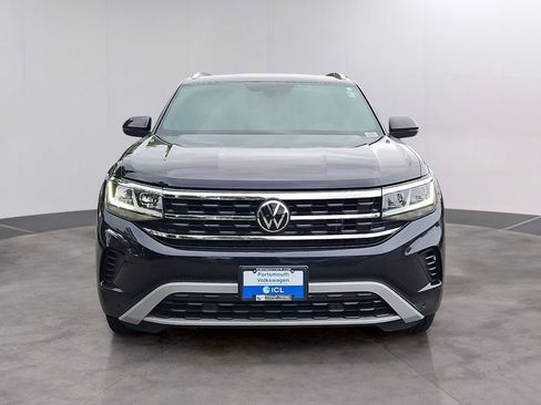 Used 2023 Volkswagen Atlas Cross Sport SE w/ Panoramic Sunroof Package AWD/4WD image 2