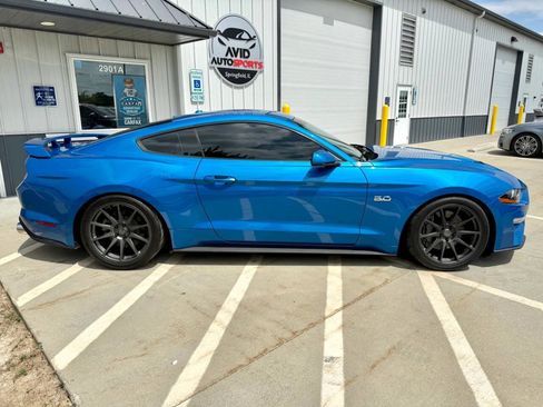 Used 2019 Ford Mustang GT RWD image 9